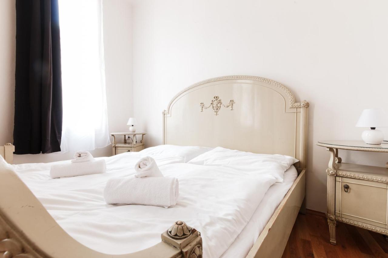 Prague Days - Stylish New Town Apartments Bagian luar foto