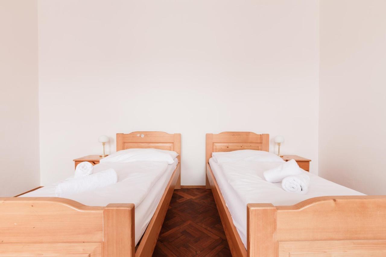 Prague Days - Stylish New Town Apartments Bagian luar foto