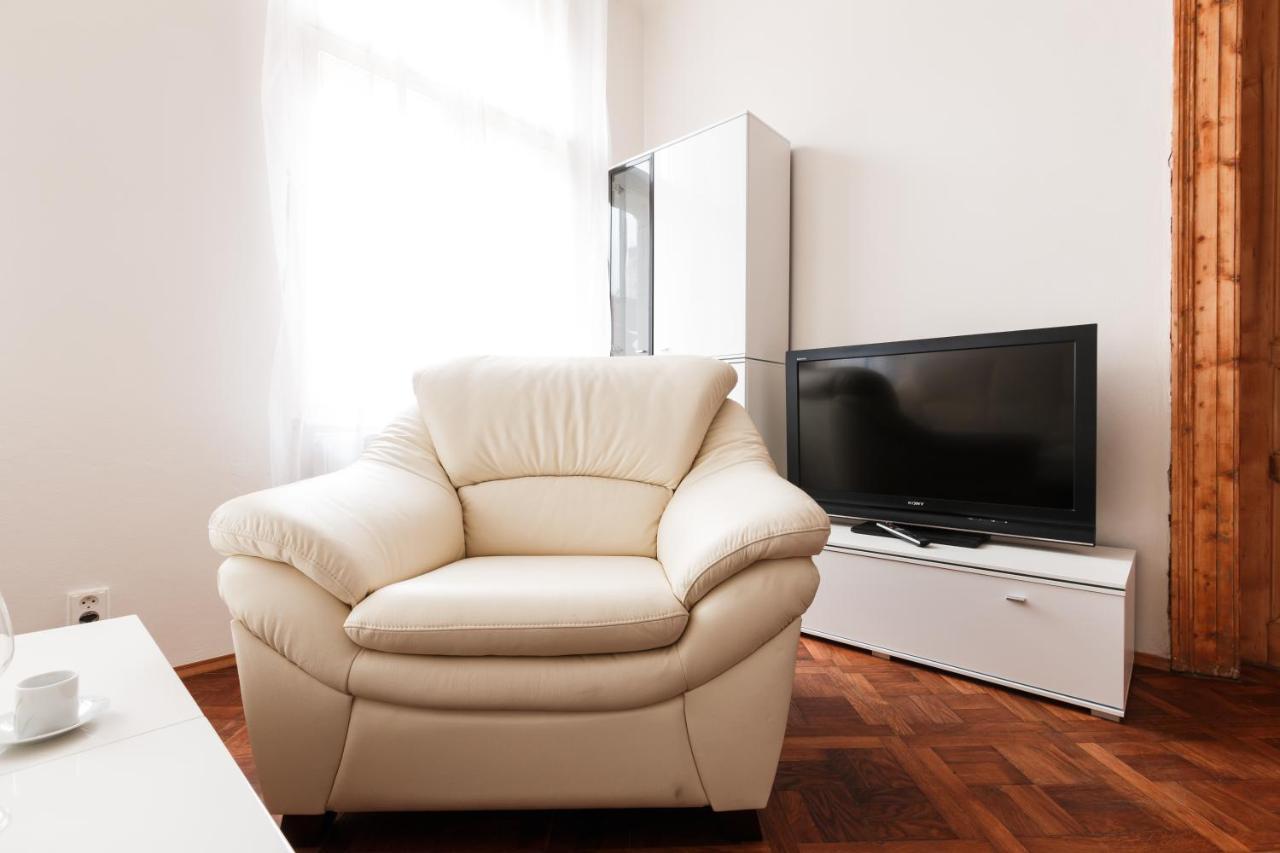 Prague Days - Stylish New Town Apartments Bagian luar foto